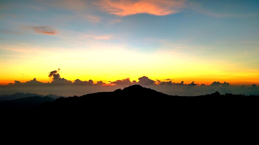 Kelimutu National Park: A Tale of a Midnight Trek and an Unforgettable Sunrise